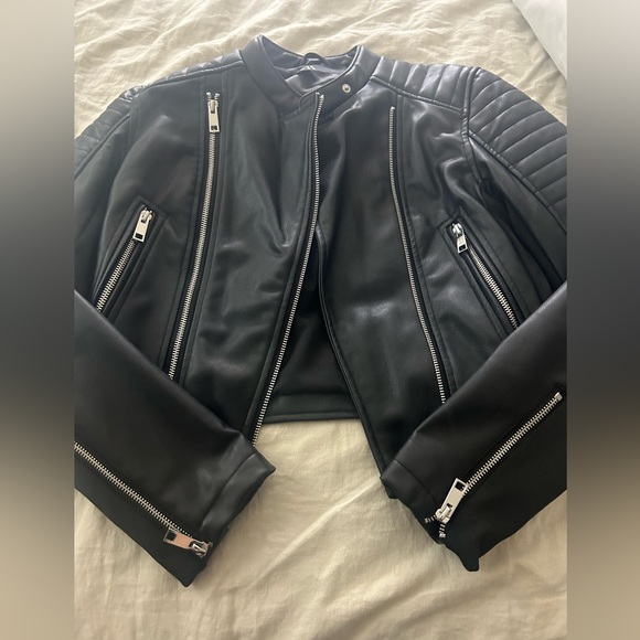 Zara faux leather xs jacket - Picture 1 of 4